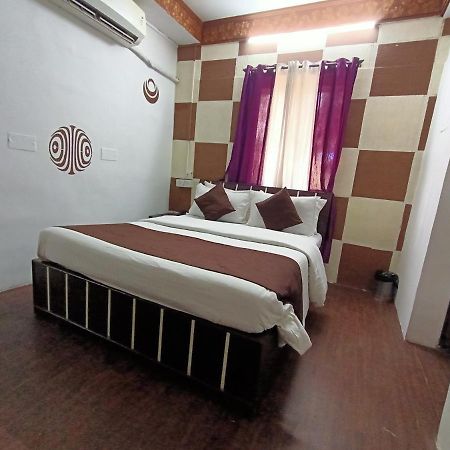 Kalpataru Hometel Mumbai Ngoại thất bức ảnh