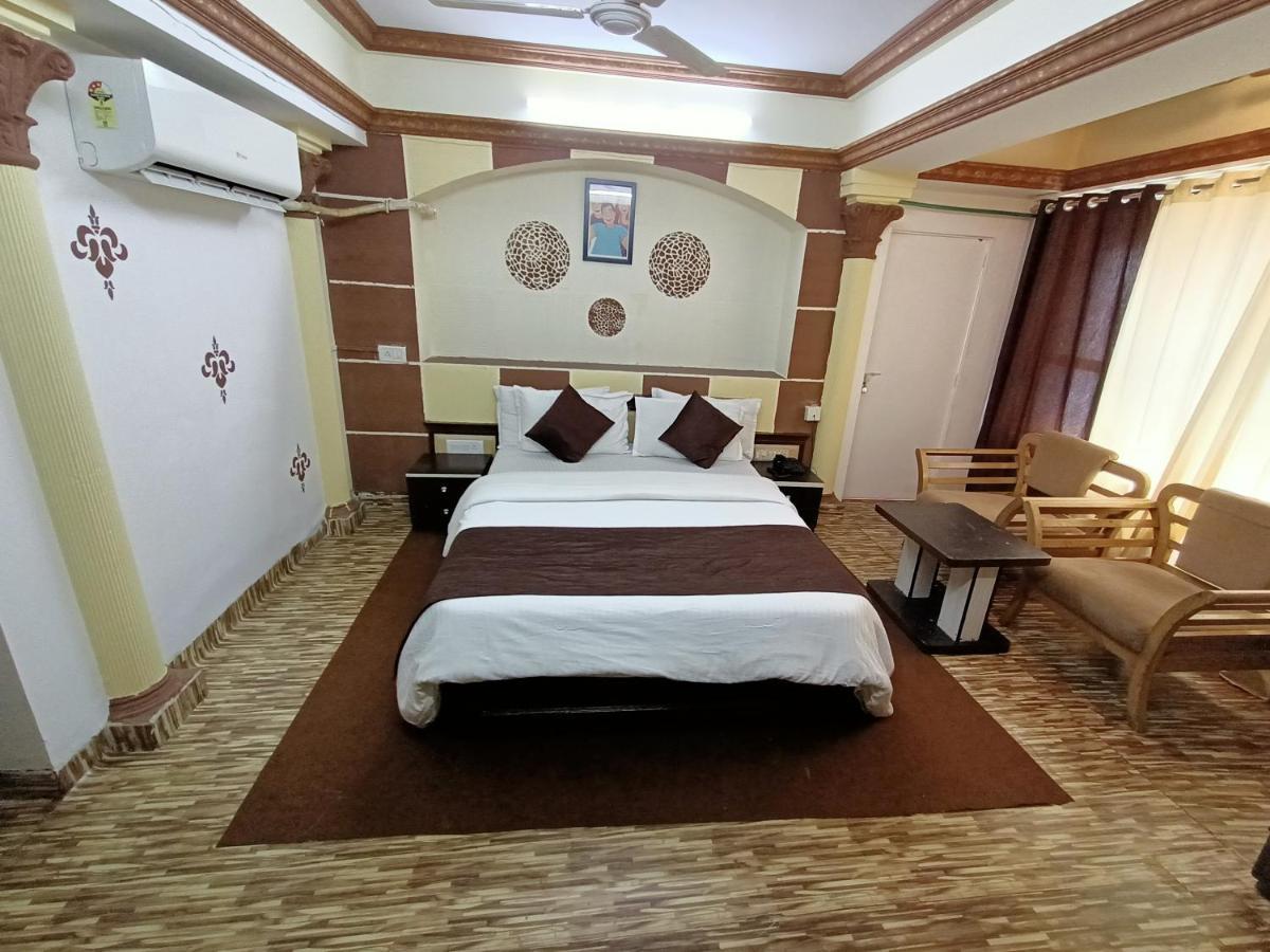 Kalpataru Hometel Mumbai Ngoại thất bức ảnh