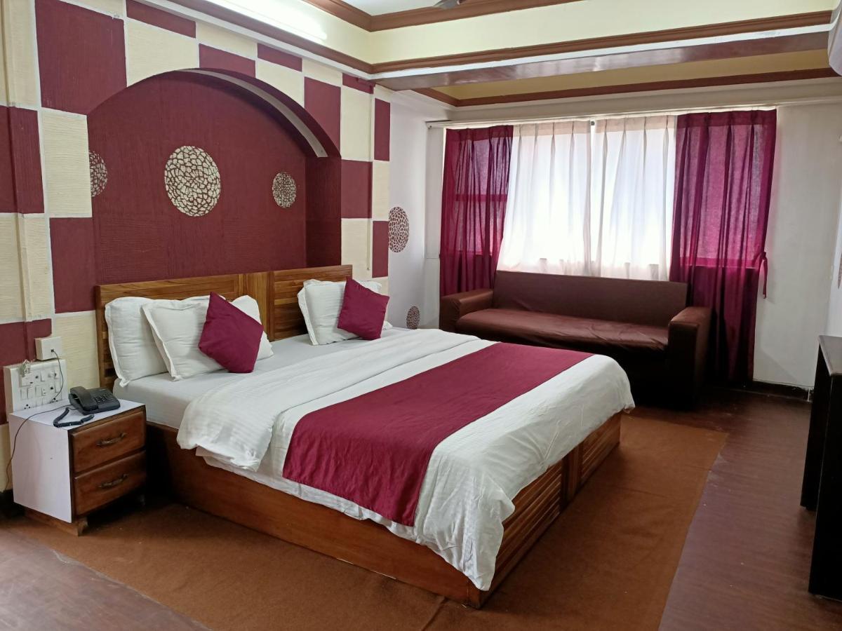 Kalpataru Hometel Mumbai Ngoại thất bức ảnh